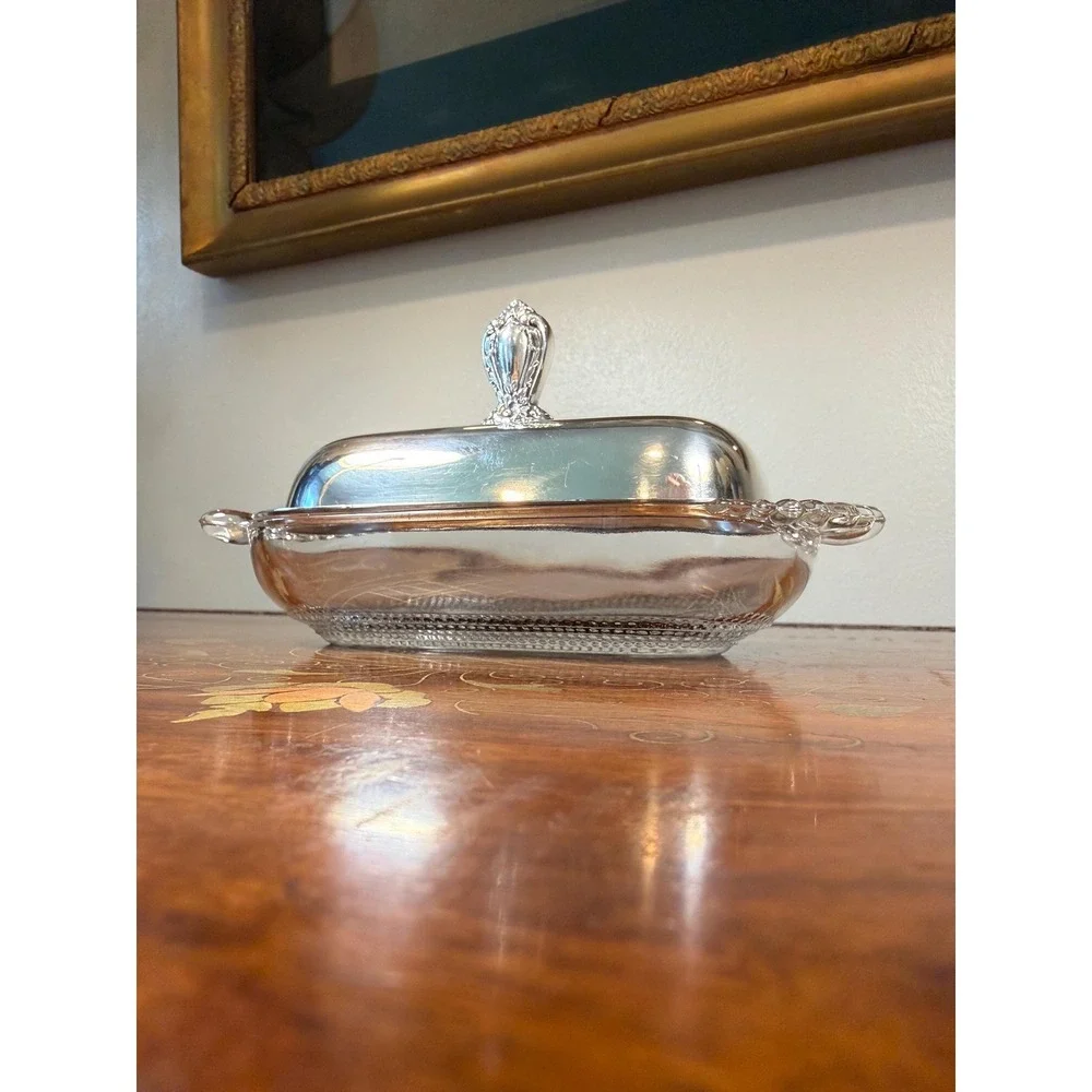 Vintage 1847 Rogers Bros Butter Dish •‎ Silverplate Lid & Pressed Glass Base